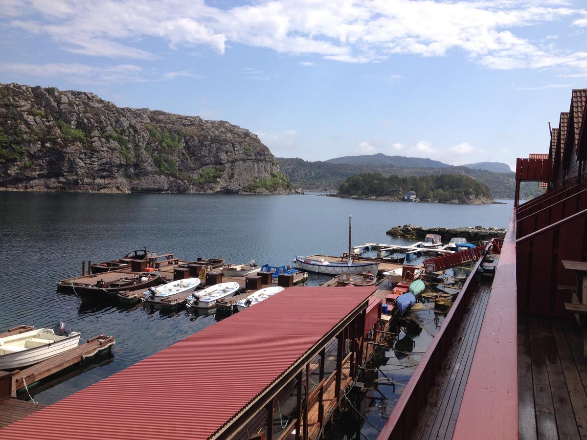 Sotra Rorbusenter Aparthotel Karavika Exterior photo